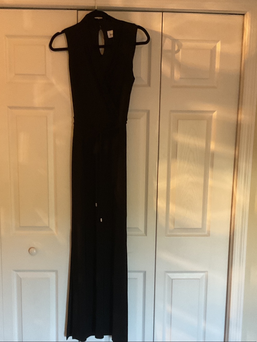 Joseph Ribkoff Black Sleeveless Maxi Dress with V-Neck Keyhole
